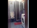 Apartments Zeljko - with garden: A1(4), SA2(2+1) Seget Vranjica - Riviera Trogir  - Studio apartment - SA2(2+1): bathroom with toilet