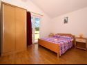 Apartments Žar - free parking A1(4+1), A2(2+2), A3(2+2), A4(4+1) Seget Vranjica - Riviera Trogir  - Apartment - A3(2+2): bedroom
