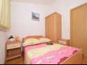 Apartments Žar - free parking A1(4+1), A2(2+2), A3(2+2), A4(4+1) Seget Vranjica - Riviera Trogir  - Apartment - A4(4+1): bedroom