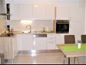 Apartments Tih - 20 m from sea: A1 Ruzmarin(2+2), A2 Maslina(2+2) Sevid - Riviera Trogir  - Apartment - A1 Ruzmarin(2+2): kitchen