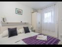 Holiday home Cosy Home - 50 m from beach: H(4+1) Sevid - Riviera Trogir  - Croatia - H(4+1): bedroom