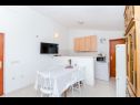 Apartments Bosiljka - by the sea: A1(5), A2(5), SA3(2) Sevid - Riviera Trogir  - Apartment - A2(5): kitchen and dining room