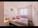 Holiday home Goldie - 30 m from beach: H(8+1) Sevid - Riviera Trogir  - Croatia - H(8+1): bedroom