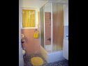 Apartments Jak - 10m from the sea: A(4+2) Sevid - Riviera Trogir  - Apartment - A(4+2): bathroom with toilet