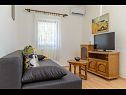 Apartments Vesna - comfortable: A1(4+1) Trogir - Riviera Trogir  - Apartment - A1(4+1): living room