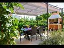 Holiday home Mirjana - beautiful garden with barbecue: H(4+1) Trogir - Riviera Trogir  - Croatia - grill