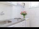 Apartments Vesna - comfortable: A1(4+1) Trogir - Riviera Trogir  - Apartment - A1(4+1): kitchen