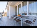 Apartments Petar - great location close to the sea: A1 Donji (4+2), A2 Gornji (4+2) Trogir - Riviera Trogir  - Apartment - A2 Gornji (4+2): balcony