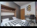 Apartments Marijan - beautiful view: A1(6) Trogir - Riviera Trogir  - Apartment - A1(6): bedroom
