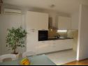 Apartments Marin1 - near pebble beach: A1(2+2), A2(2+2) Trogir - Riviera Trogir  - Apartment - A2(2+2): kitchen and dining room