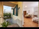Apartments Ivanka - 200 m from sea: A1(4) Trogir - Riviera Trogir  - Apartment - A1(4): detail