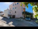 Apartments Mare - comfortable apartment : A1(5+1) Trogir - Riviera Trogir  - parking