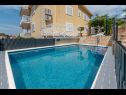 Apartments Vera - with nice view: A2-prvi kat (6), A1-prizemlje(4), A3-potkrovlje(6) Trogir - Riviera Trogir  - Apartment - A2-prvi kat (6): swimming pool