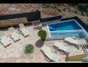 Apartments Vera - with nice view: A2-prvi kat (6), A1-prizemlje(4), A3-potkrovlje(6) Trogir - Riviera Trogir  - Apartment - A3-potkrovlje(6): swimming pool