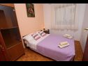 Apartments Mare - comfortable apartment : A1(5), A2(5) Trogir - Riviera Trogir  - Apartment - A2(5): bedroom