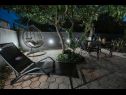 Apartments Florio - garden & free parking: A1(5) Trogir - Riviera Trogir  - garden terrace
