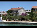 Apartments Mar - 10m from the sea: A1(5+1), A2(6) Vinisce - Riviera Trogir  - house