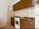 Apartments Miranda - quiet & next to the sea: A1(2+2), A2(2+2), A3(2+1), A4(2+1) Vinisce - Riviera Trogir  - Apartment - A2(2+2): kitchen