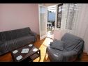 Apartments Marin - comfortable apartment near sea: A1(5+2) Vinisce - Riviera Trogir  - Apartment - A1(5+2): living room