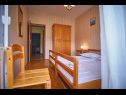 Apartments Ivan - close to the sea: A1(8+1), A2(2) Vinisce - Riviera Trogir  - Apartment - A1(8+1): bedroom