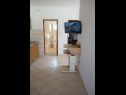 Apartments Slaven - 50 m from beach: A1(4+2), A2(2+1), A3(4+1) Vinisce - Riviera Trogir  - Apartment - A3(4+1): living room