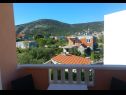 Apartments Josi - 150 m from sea: A1(4+1), A2(4+1), A4(4+1) Vinisce - Riviera Trogir  - Apartment - A4(4+1): terrace