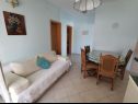 Apartments Srđan - 10 m from the beach : A1(4), A2(2+1), A3(4+1) Vinisce - Riviera Trogir  - Apartment - A3(4+1): living room