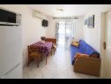 Apartments Sunce - next to the sea A1(4+1) Vinisce - Riviera Trogir  - Apartment - A1(4+1): living room