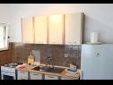 Apartments Ivan  - 15 m from beach: A1(7), SA2(2), A3(2+1) Vinisce - Riviera Trogir  - Apartment - A1(7): kitchen