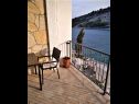 Apartments Ivan  - 15 m from beach: A1(7), SA2(2), A3(2+1) Vinisce - Riviera Trogir  - Studio apartment - SA2(2): terrace