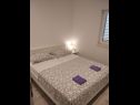 Apartments Ivan  - 15 m from beach: A1(7), SA2(2), A3(2+1) Vinisce - Riviera Trogir  - Apartment - A3(2+1): bedroom