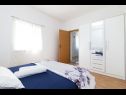 Holiday home Villa Vinko - with four rooms: H(8) Cove Voluja (Vinisce) - Riviera Trogir  - Croatia - H(8): bedroom