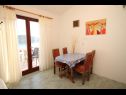 Apartments Nada - 100 m from beach: A1 Lijevi(2), A2 Desni (2), SA4 Mali(2) Kali - Island Ugljan  - Apartment - A2 Desni (2): dining room