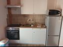 Apartments Tonci - 30 m from beach: A1 Doli (2+1), A2 Gori (2+1) Kali - Island Ugljan  - Apartment - A2 Gori (2+1): kitchen