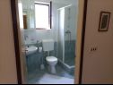 Apartments Edo - with parking : A2(4), A4(4) Kukljica - Island Ugljan  - Apartment - A2(4): bathroom with toilet