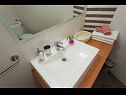 Apartments Ivan - great location: A1(2+1), A2(2+2) Poljana - Island Ugljan  - Apartment - A2(2+2): bathroom with toilet