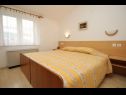 Apartments Kostarina A1(2+1), A2(2+1), A3(2+1) Preko - Island Ugljan  - Apartment - A2(2+1): bedroom