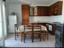 Apartments Igi - in the beach camp: A1 Porat (6+2) Susica - Island Ugljan  - Apartment - A1 Porat (6+2): kitchen and dining room