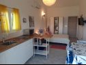 Apartments Brane - charming and close to the sea SA1(2) Sutomiscica - Island Ugljan  - Studio apartment - SA1(2): interior