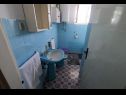 Apartments Mili - 50 m from beach and economical A1(6) Sutomiscica - Island Ugljan  - Apartment - A1(6): bathroom with toilet