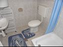 Apartments Zvone - 100 m from sea: A1(4+1), A2(4+1) Bibinje - Zadar riviera  - Apartment - A2(4+1): bathroom with toilet
