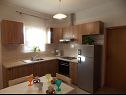 Holiday home Andro - with parking : H(8) Bibinje - Zadar riviera  - Croatia - H(8): kitchen and dining room