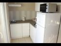 Apartments Ivan C A1(4+1), A2(4+1), A4(4+1), A3(4+1) Bibinje - Zadar riviera  - Apartment - A1(4+1): kitchen