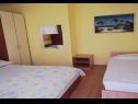 Apartments Pool - swimming pool and grill A1(2+1), SA2(2), A4(2) Bibinje - Zadar riviera  - Apartment - A1(2+1): bedroom
