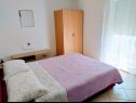 Apartments and rooms Aleksandra - 10 m from sea: A1 lijevi(2+2), A2 desni(2+2), A3(4+1), A4(2+2), R7(2), A5(4), A6(4+1) Bibinje - Zadar riviera  - Apartment - A3(4+1): bedroom