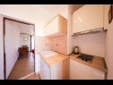 Apartments Vesna - 200 m from beach A1(2), SA2(2), A3(2) Bibinje - Zadar riviera  - Studio apartment - SA2(2): kitchen