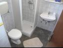 Apartments Ana- next to the sea A1(2+2), A2(2+3), A3(2+2), A4(2+3) Bibinje - Zadar riviera  - Apartment - A2(2+3): bathroom with toilet