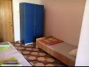Apartments Sor - on the beach: SA1(2+1), A1(4+1), A2(2+3), A3(2+3) Bibinje - Zadar riviera  - Studio apartment - SA1(2+1): interior