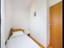 Apartments Mare - with parking : A1 prizemlje(4), A2 kat(4) Bibinje - Zadar riviera  - Apartment - A2 kat(4): bedroom