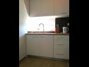 Apartments Fuzu - 50 m from sea: A2(2+1), SA3(2) Bibinje - Zadar riviera  - kitchen